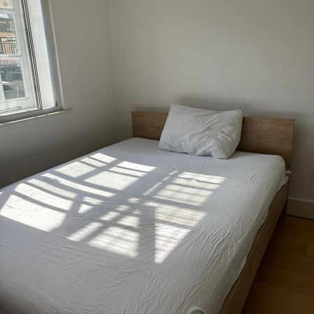 Room At The Centre Of Soho Лондон Экстерьер фото